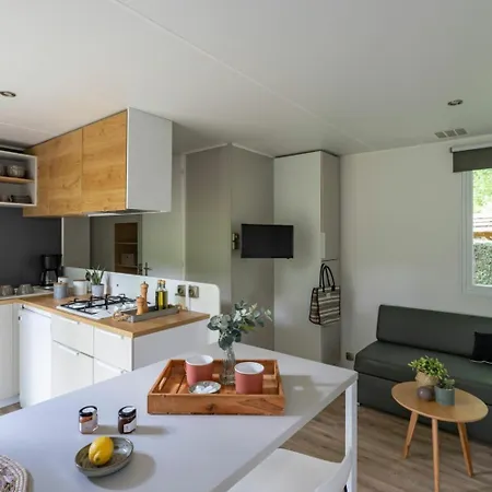 Libellule 6p 3bdrms Aircon