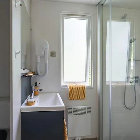 Libellule 6p 3bdrms Aircon Кемпинг