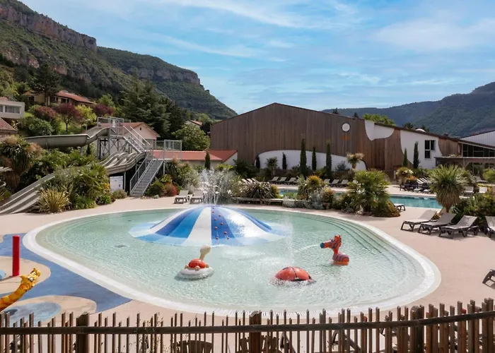 Libellule 6p 3bdrms Aircon Мийо